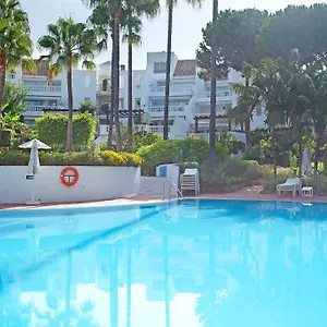 Apartamento White Pearl Elviria, Marbella